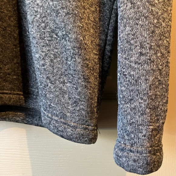 Eddie Bauer Long-Sleeve Pull-Over- Men’s Large - Picture 3 of 7